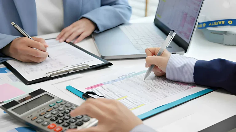 How to Read Financial Statements in Toronto